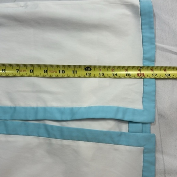 Greg Norman Skort, Golf Skirt with Stretch Size 4 - Picture 8 of 8